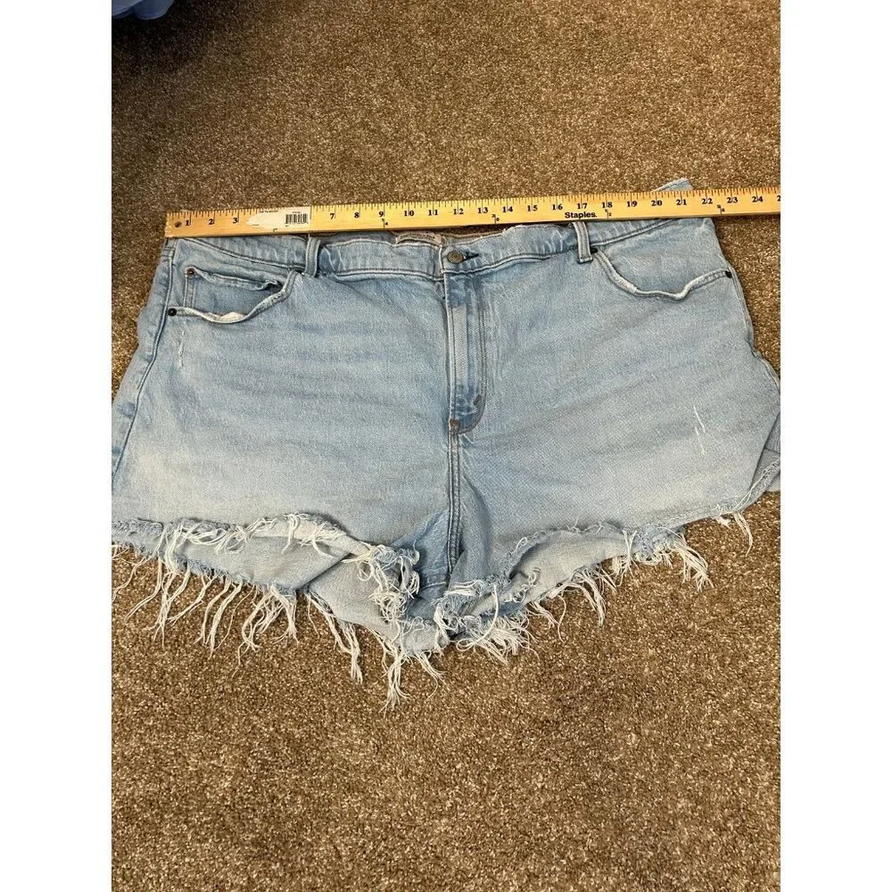Abercrombie & Fitch cut denim jean shorts frayed hem SZ 22 36”